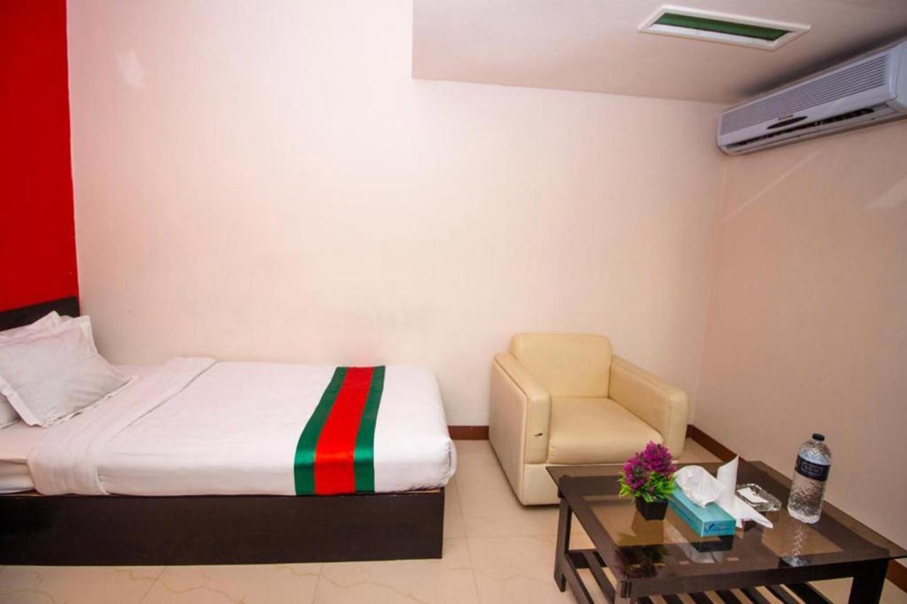 Central Inn Dhaka Exteriör bild